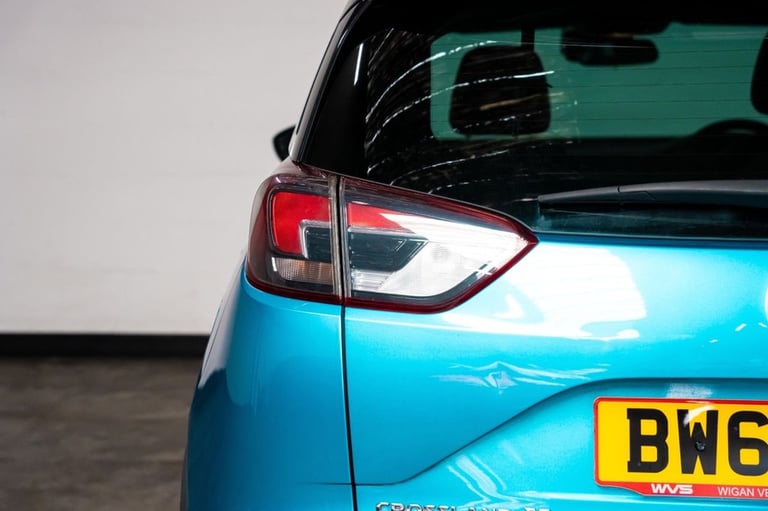 2018 Vauxhall Crossland X 1.6 Turbo D Tech Line Nav SUV 5dr Diesel Manual Euro 6 (s/s) (120 ps) D...