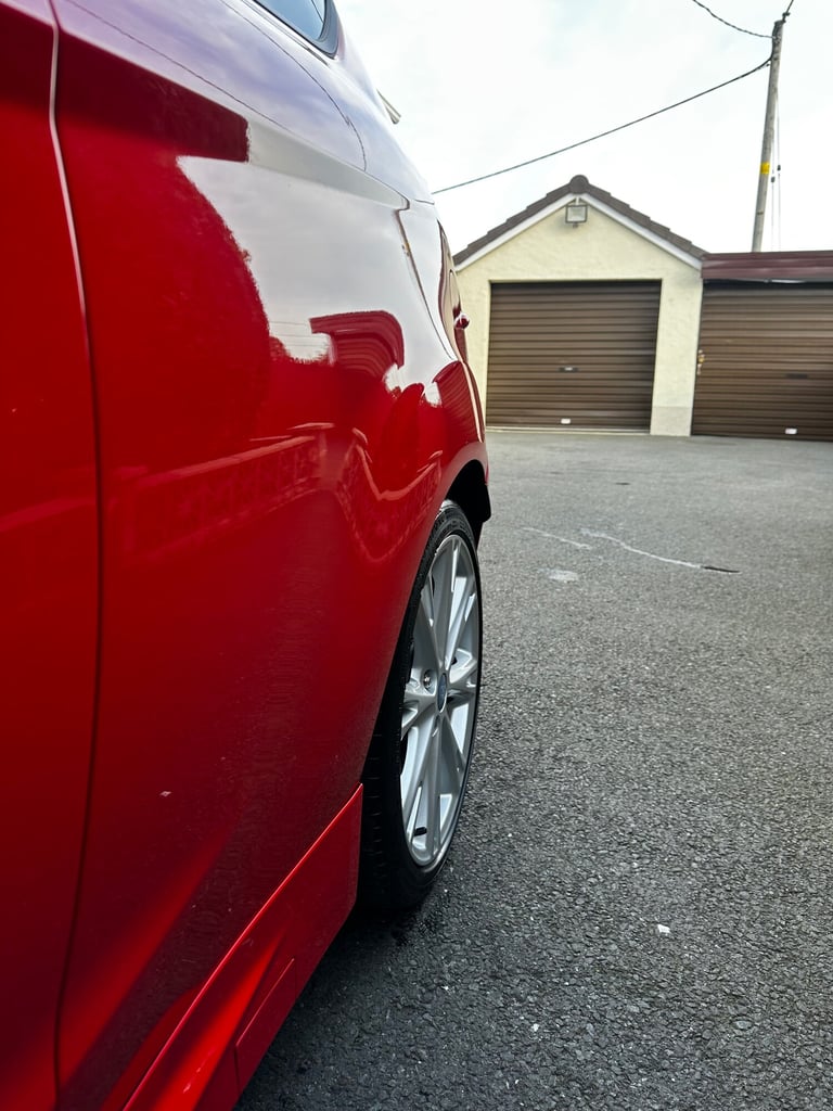 2014 Ford Fiesta STUNNING RACE RED Zetec S Ford Fiesta 3dr  HATCHBACK Petrol Manual