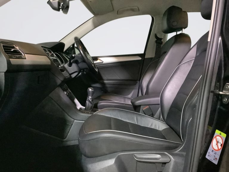 2019 Volkswagen Tiguan 2.0 TDI Match SUV 5dr Diesel Manual 4Motion Euro 6 (s/s) (150 ps) ESTATE D...