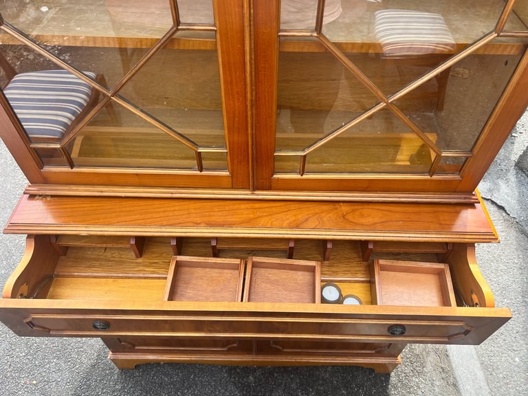 Vintage display cabinet 