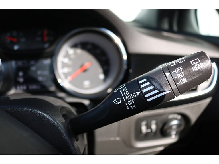 2017 Vauxhall Astra i Turbo SRi Estate Petrol Manual