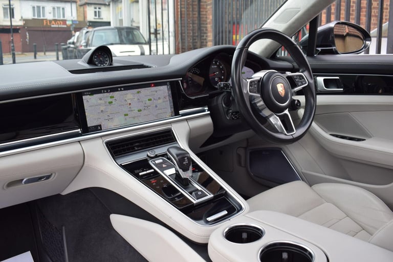  Porsche Panamera 4.0T V8 Turbo Sport Turismo PDK 4WD Euro 6 (s/s) 5dr Petrol Automatic