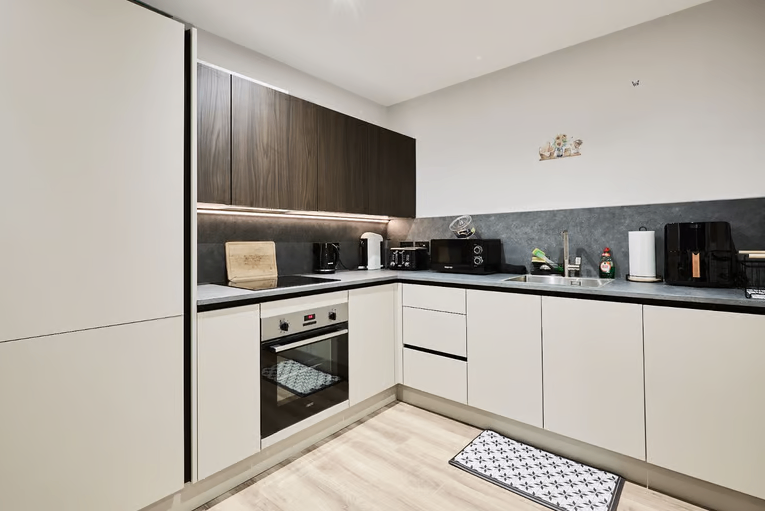 1-Bed Flat for Rent – B3 1TY – £2250 pcm