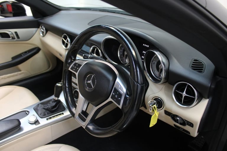 2014 Mercedes-Benz SLK SLK 250 CDI BlueEFFICIENCY AMG Sport 2dr Tip Auto CONVERTIBLE DIESEL Autom...