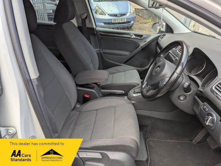 Volkswagen Golf 1.4 TSI SE