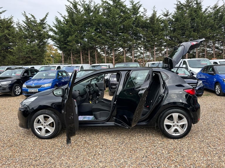 2016 Renault Clio 1.2 16V Dynamique Nav Euro 6 5dr HATCHBACK Petrol Manual