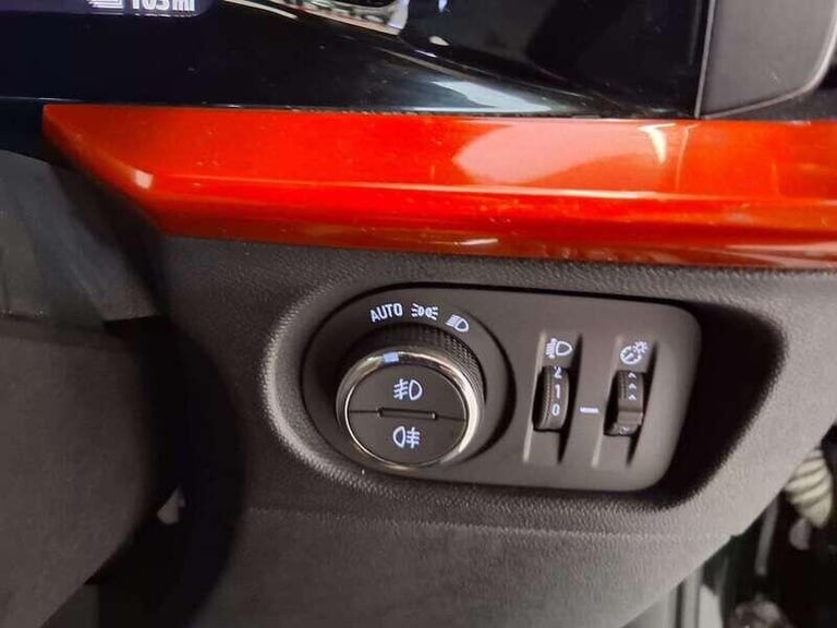 2022 Vauxhall Mokka X 50kWh SRi Premium SUV 5dr Electric Auto (136 ps) HATCHBACK Electric Automatic