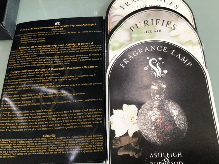 Ashleigh and Burwood fragrance lamp
