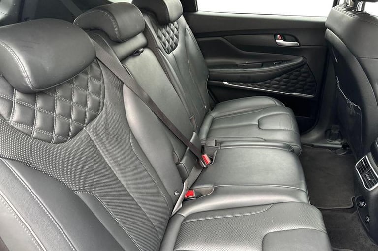 2021 Hyundai Santa Fe 1.6 TGDi Plug-in Hybrid Premium 5dr 4WD Auto Automatic Estate Petrol Parall...