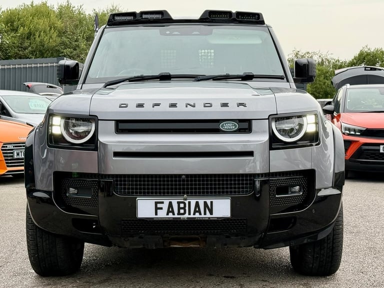 2021 Land Rover Defender 90 3.0 **Urban Styling - 3 Seater - 360 Cam* 