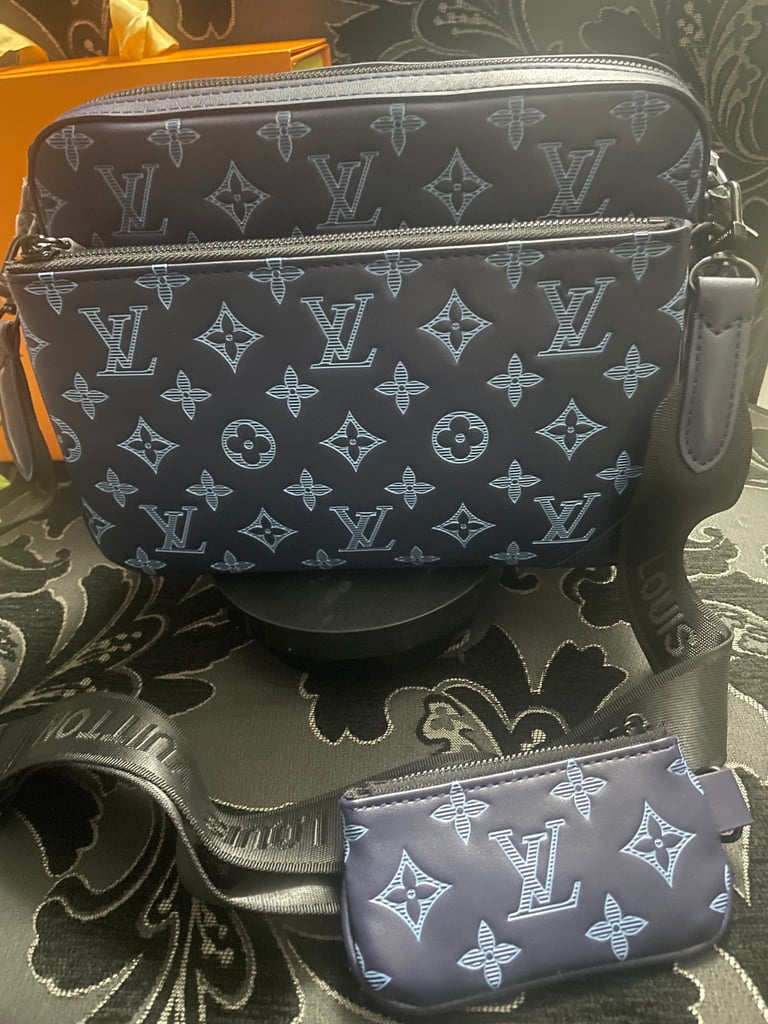 image for Men’s pouch