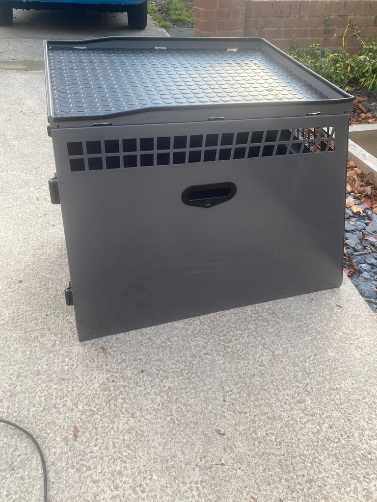 Transk9 B23 - B24 - B37 dog crate also DT box