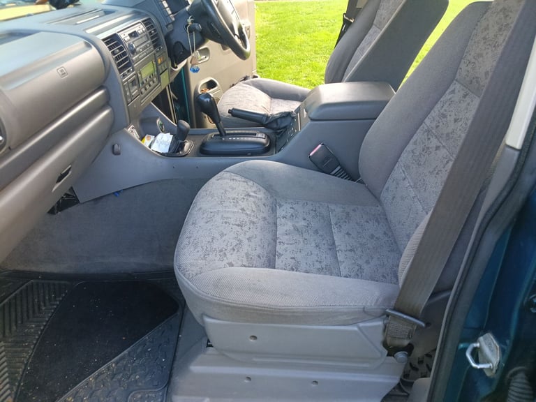 Land Rover, 1999 Td5 DISCOVERY 2