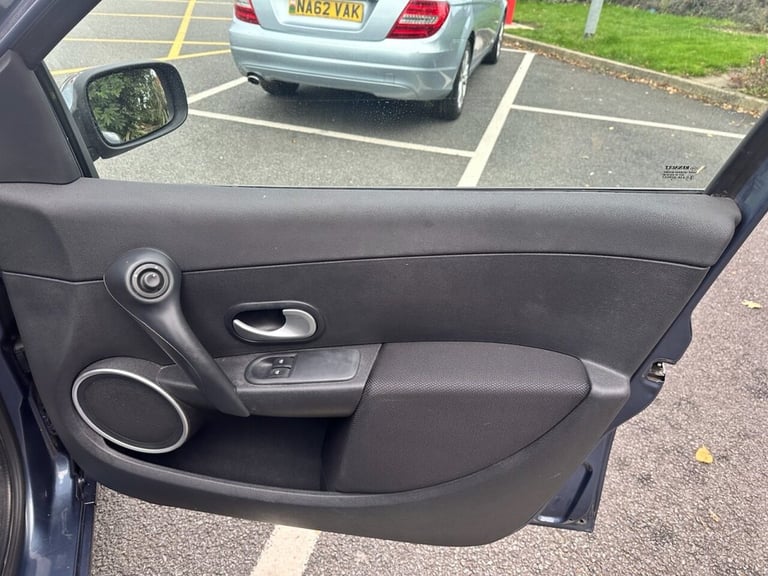 2007 Renault Clio 1.2 TCe 16v Dynamique Hatchback 5dr Petrol Manual (139 g/km, 100 bhp) Hatchback... - Image 20