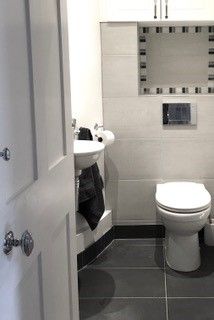 Beautiful, 2 bedroom, tenement flat with garden access – available November