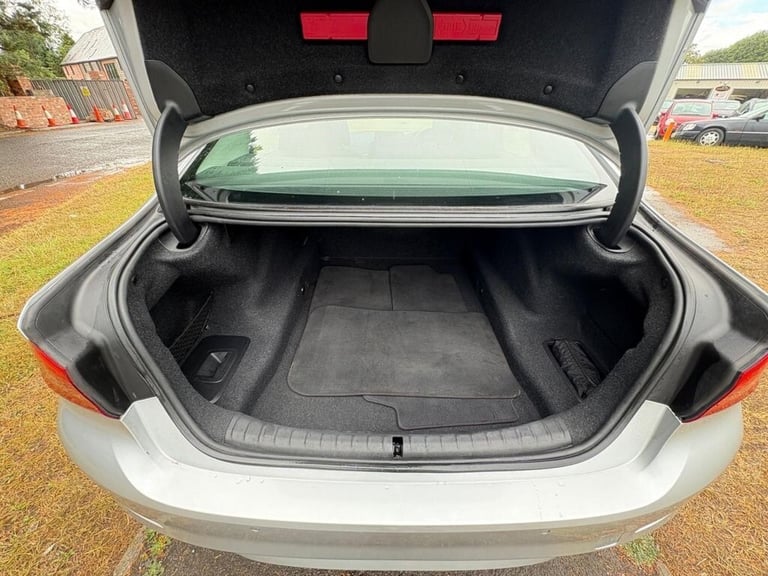 2018 68 BMW 5 SERIES 2.0 520D SE SALOON 4DR DIESEL AUTO EURO 6 (S/S) (190 PS) DI