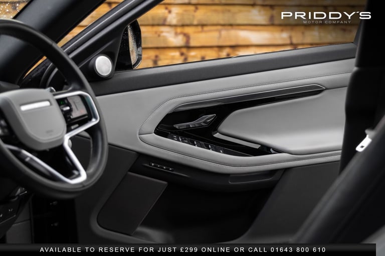 LAND ROVER RANGE ROVER EVOQUE 1.5 P300e 12.2kWh R-Dynamic HSE - Heated wheel,