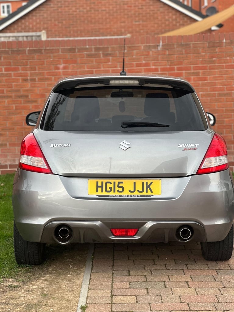 Suzuki, SWIFT, Hatchback, 2015, Manual, 1586 (cc), 5 doors