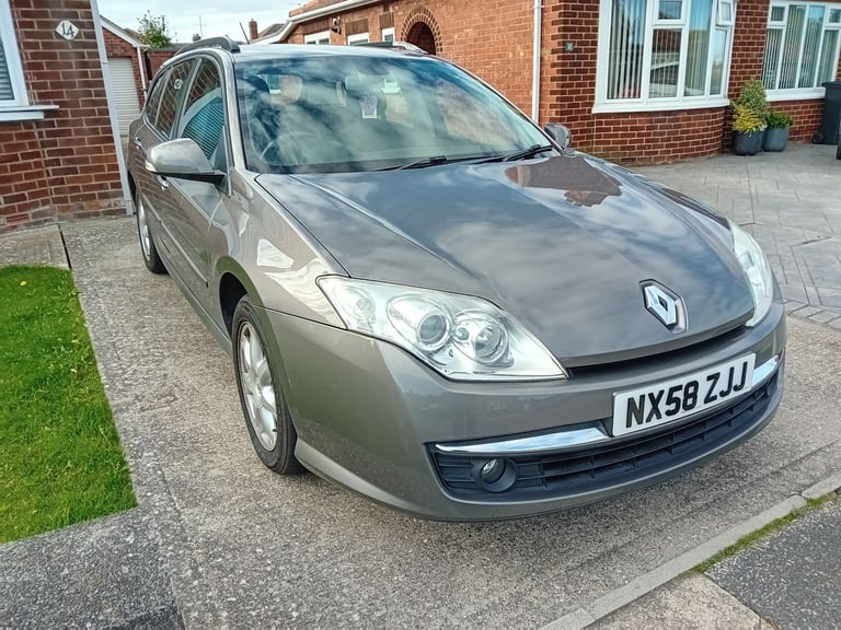 Renault laguna expression tourer 2.0 petrol 6 speed mot 27.8.2026