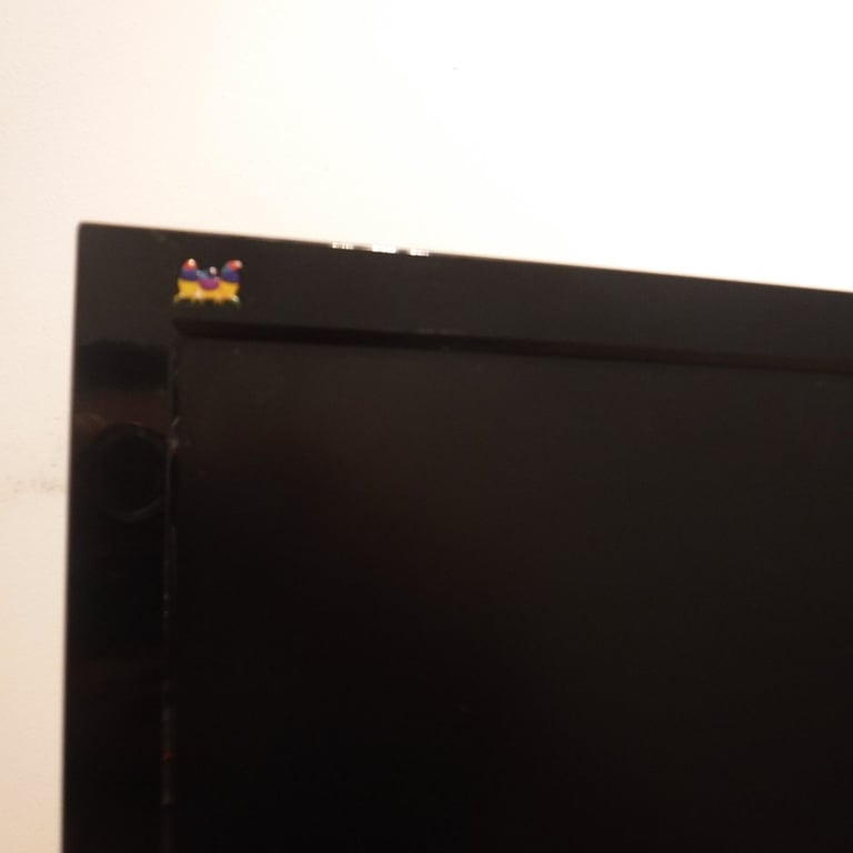 LED Monitor 24inch; ViewSonic VX2452MH – HDMI, 1080p, Works, Minor Wear