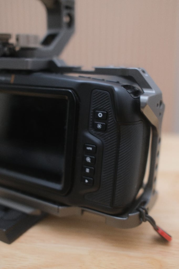 Blackmagic Pocket Cinema Camera 6K (EF Mount) - Tilta Cage + Sigma 18–35mm