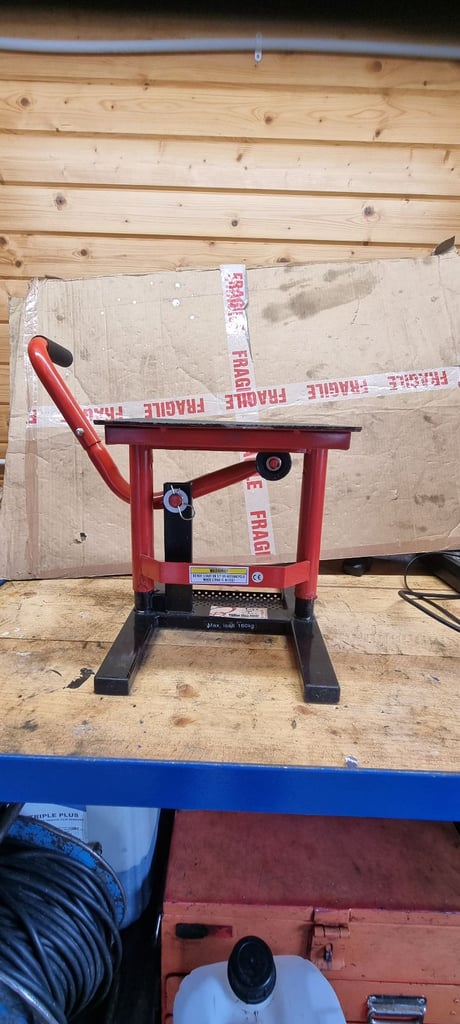 motorbike lifter