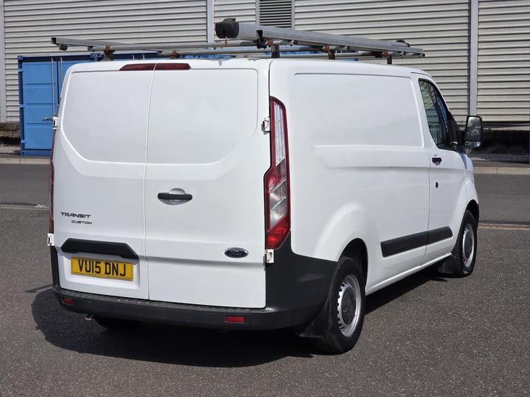 2015 Ford Transit Custom 2.2 TDCi 100ps Low Roof Van PANEL VAN Diesel Manual
