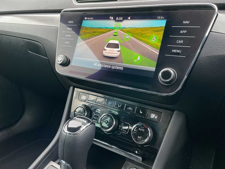 2023 Skoda Superb 1.5 TSI SE L 5dr DSG Estate Petrol Automatic