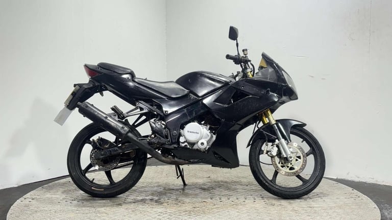 Lexmoto XTR 2014 RUNNING SPORTS BIKE PROJECT BIKE 125CC MANUAL LEARNER