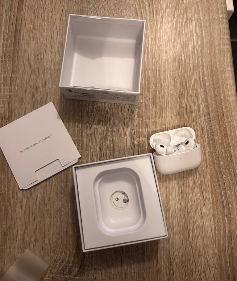 AirPods Pro (2nd Gen, 2023)