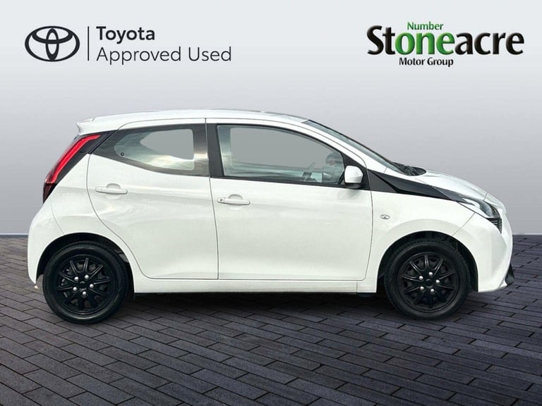 2019 Toyota AYGO 1.0 VVT-i x-play Hatchback 5dr Petrol Manual Euro 6 (71 ps) HATCHBACK Petrol Manual
