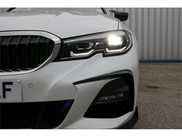 2019 BMW 3 Series 330e M Sport Saloon HYBRID Automatic
