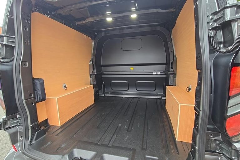 2025 Ford Transit Custom 2.5 PHEV 232ps H1 Double Cab Van Limited Auto PANEL VAN PETROL/ELECTRIC ...