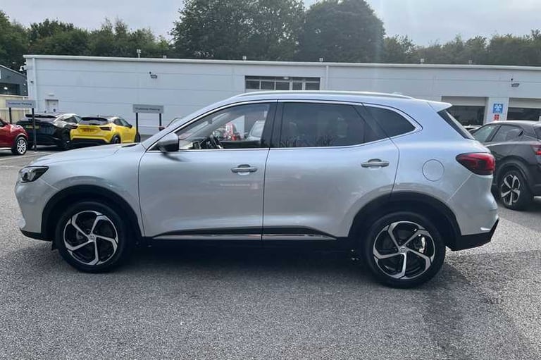 2024 MG MG HS 1.5 T-GDI TROPHY 5DR Hatchback Petrol Manual