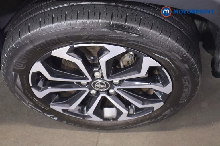 2022 Toyota Yaris Cross 1.5 Hybrid Design 5dr CVT Estate Hybrid Automatic