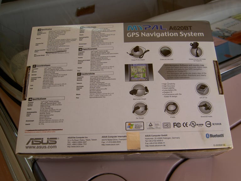 Wireless Head phones & Bluetooth My Pall GPS System Very good Condition  