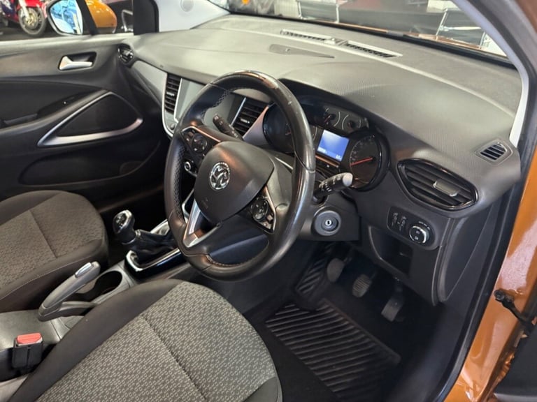  Vauxhall Crossland X 1.2 SE Nav 5dr Petrol