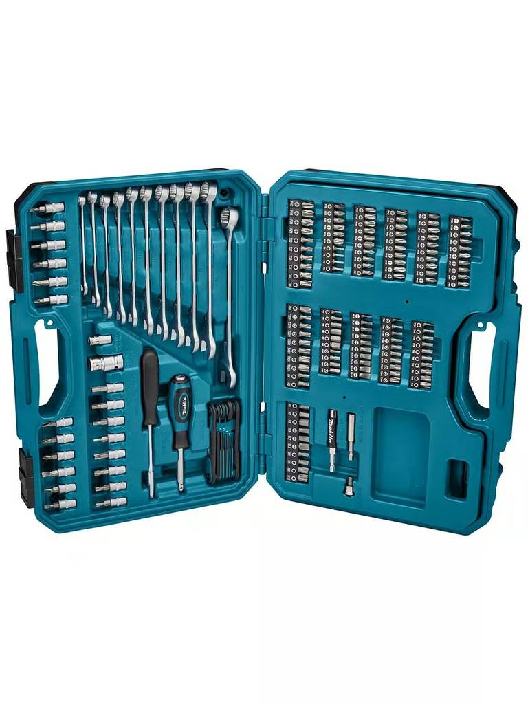 🪛 Makita 221 Piece Maintenance Set – Brand New 🪛