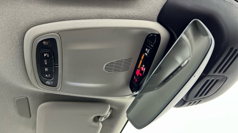 2021 Volvo XC40 Inscription, B4 mild hybrid (Rear Camera,  Black Leather Interior) Estate Petrol ...