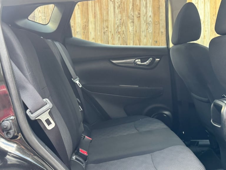 Nissan, QASHQAI, Hatchback, 2016, Manual, 1461 (cc), 5 doors