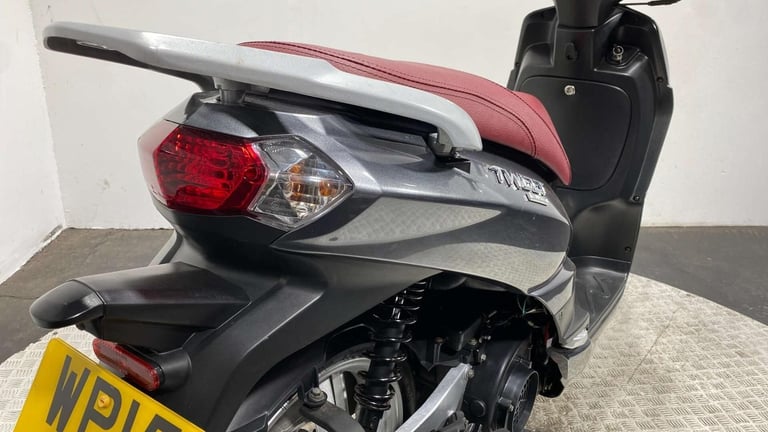 Peugeot Tweet VE 2015 LONG MOT SERVICED ONLY 1K 125CC SCOOTER