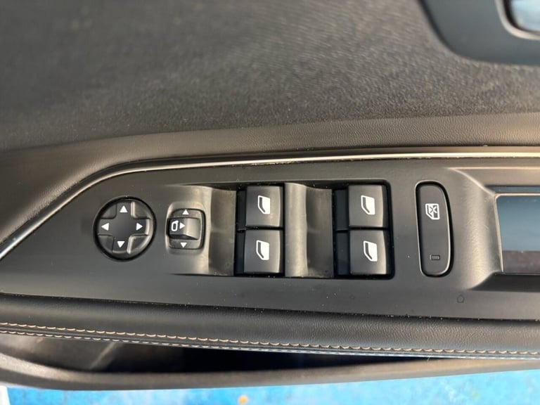 2018 18 PEUGEOT 5008 1.6 THP GT LINE SUV 5DR PETROL EAT EURO 6 (S/S) (165 PS)