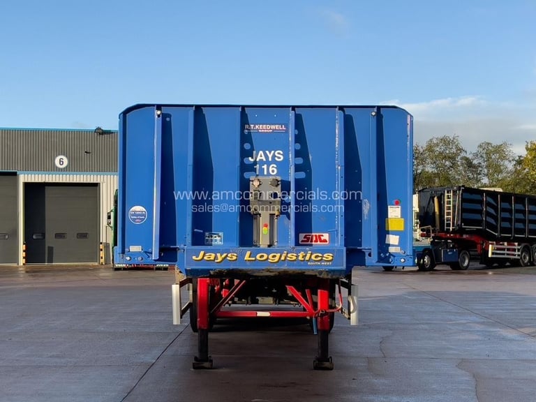 SDC TRI AXLE FLAT BED TRAILER 