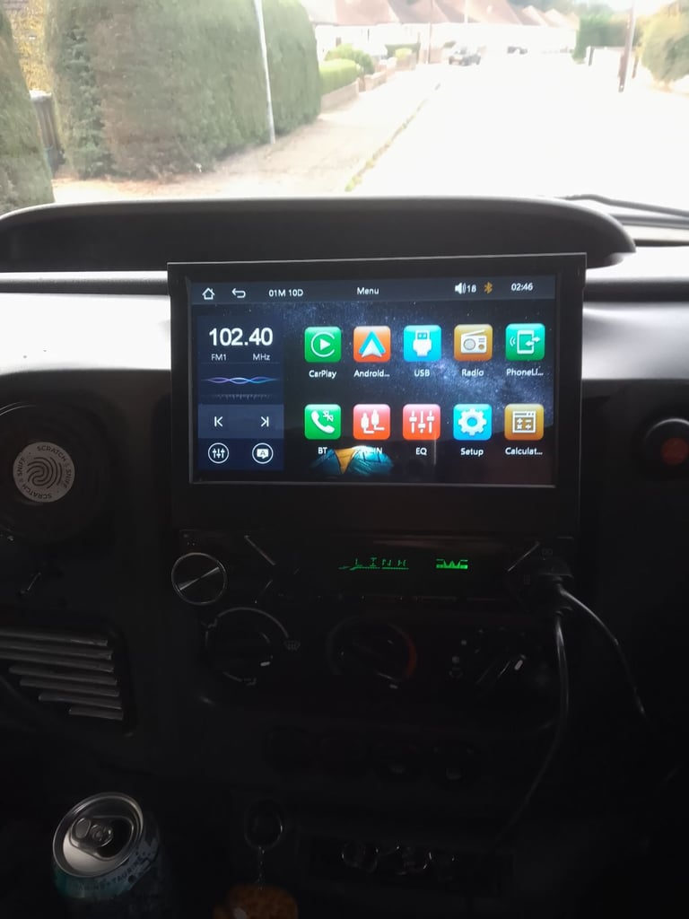 Flip out android stereo