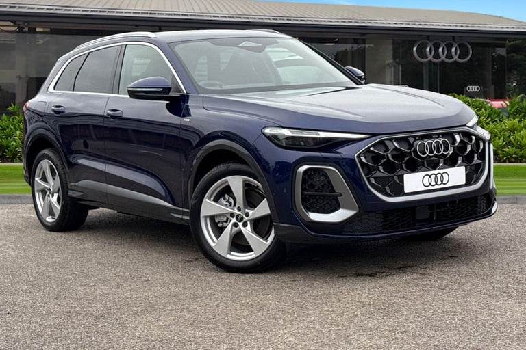 image for 2025 Audi Q5 2.0 TDI S line S Tronic quattro Euro 6 (s/s) 5dr SUV Automatic