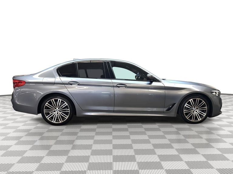 2019 BMW 5 Series 520d xDrive M Sport 4dr Auto SALOON DIESEL Automatic