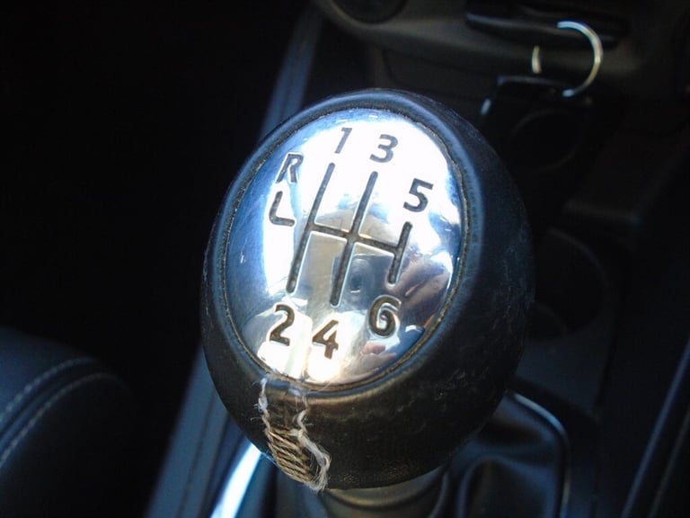 2015 Renault Megane 1.5 dCi Dynamique Nav 5dr HATCHBACK DIESEL Manual