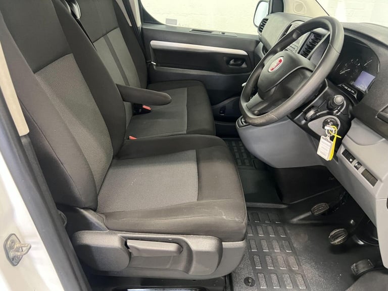 2022 Fiat Scudo 2.0 Multijet Tecnico Crew Van LWB Euro 6 (s/s) 6dr Combi Van Diesel Manual