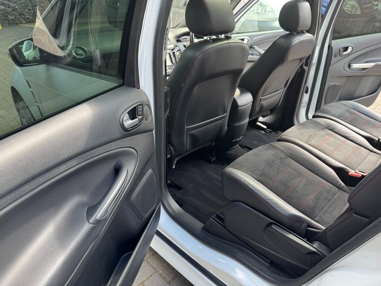 2012 Ford S-Max 2.2 TDCi 200 Titanium X Sport 5dr Auto MPV Diesel Automatic