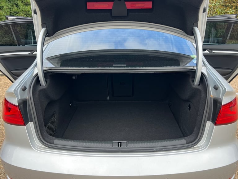 2025 Audi A3 1.4 TFSi Automatic 21000 Miles. 4dr Saloon . Low Mileage . CLEAN . Saloon Petrol Aut...